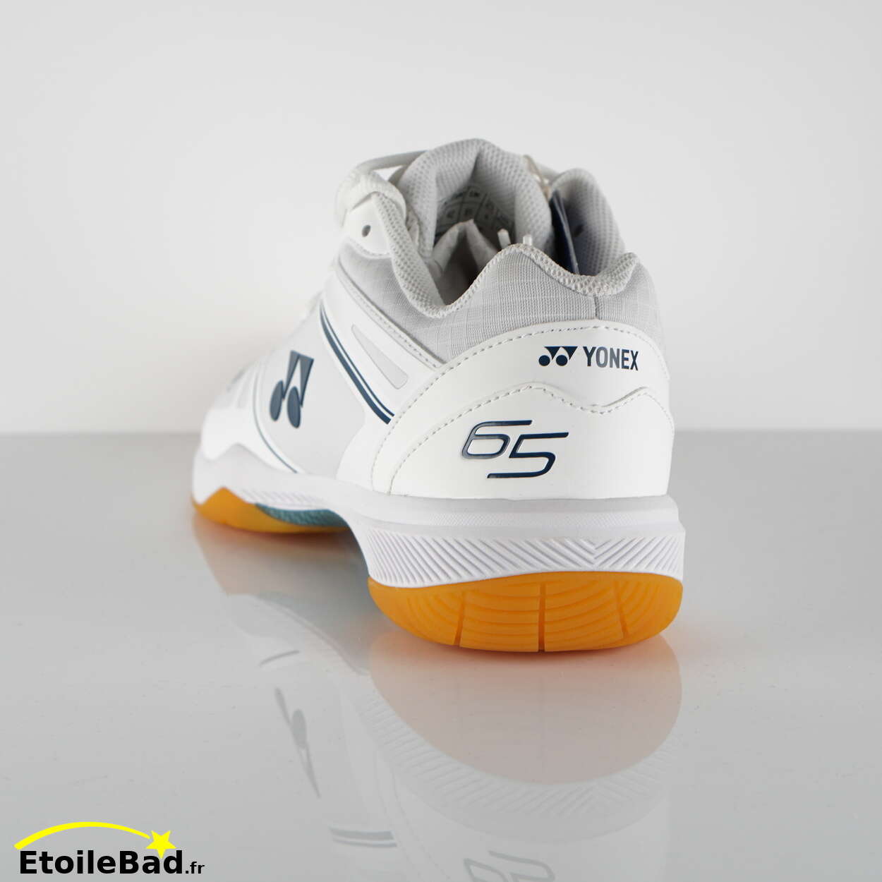 Yonex Power Cushion 65 Z4 Wide
