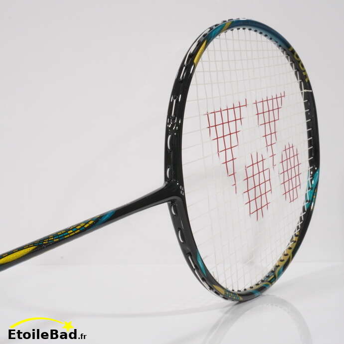 Yonex Astrox 88S Tour 4U