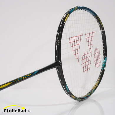 Yonex Astrox 88S Tour 4U